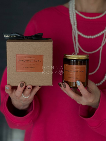 Свеча Premium 250 мл в коробке в ассортименте 