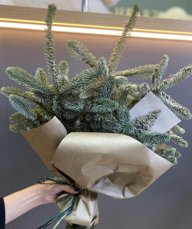 Букет из нобилиса M