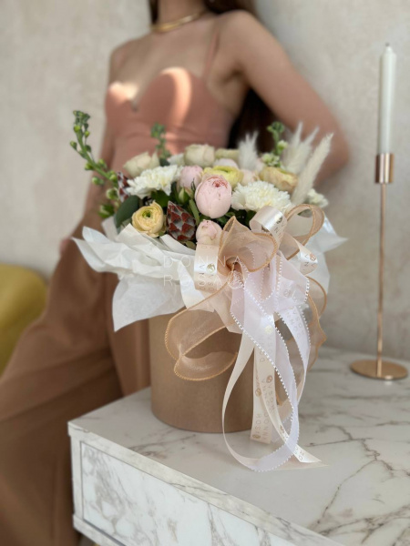 Композиция "Нежнее перышка"