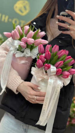 Тюльпаны в коробке