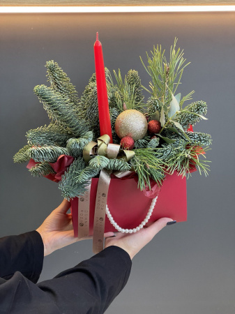 Композиция в сумочке Рождественская 