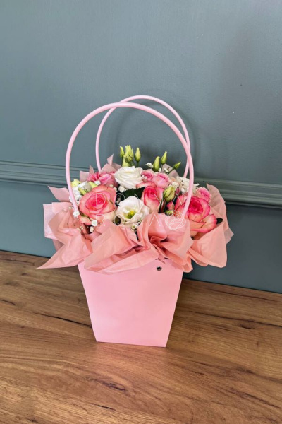 "Композиция в коробке 8" "Композиция в коробке 8"