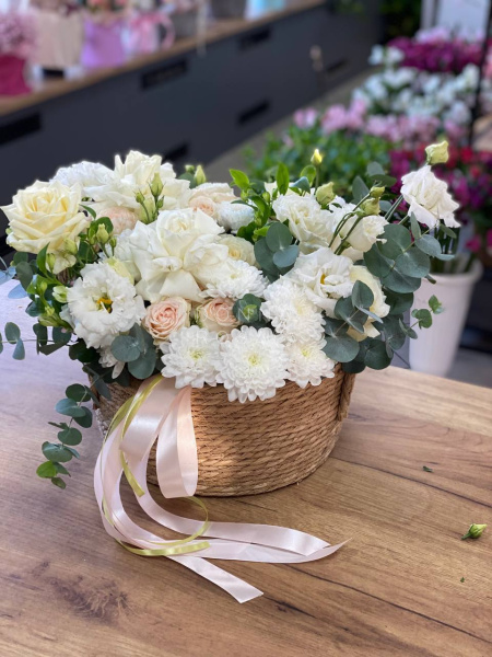 Корзина "Белые ночи"